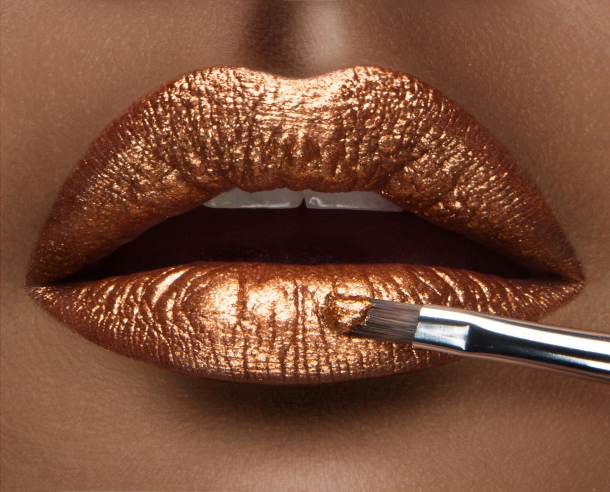 Metallic Lips image