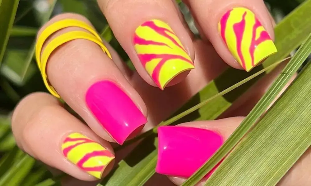 Nail Arts image bright and bold